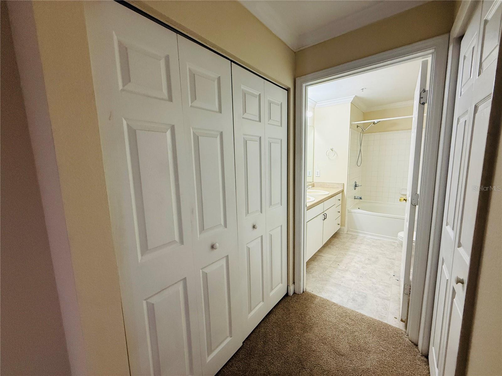 18557 BRIDLE CLUB DR #18557 — photo 19