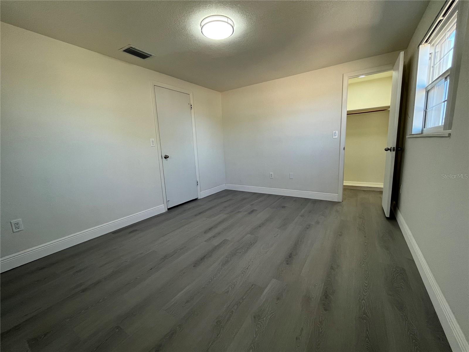 3314 COLUMBUS DR — photo 16