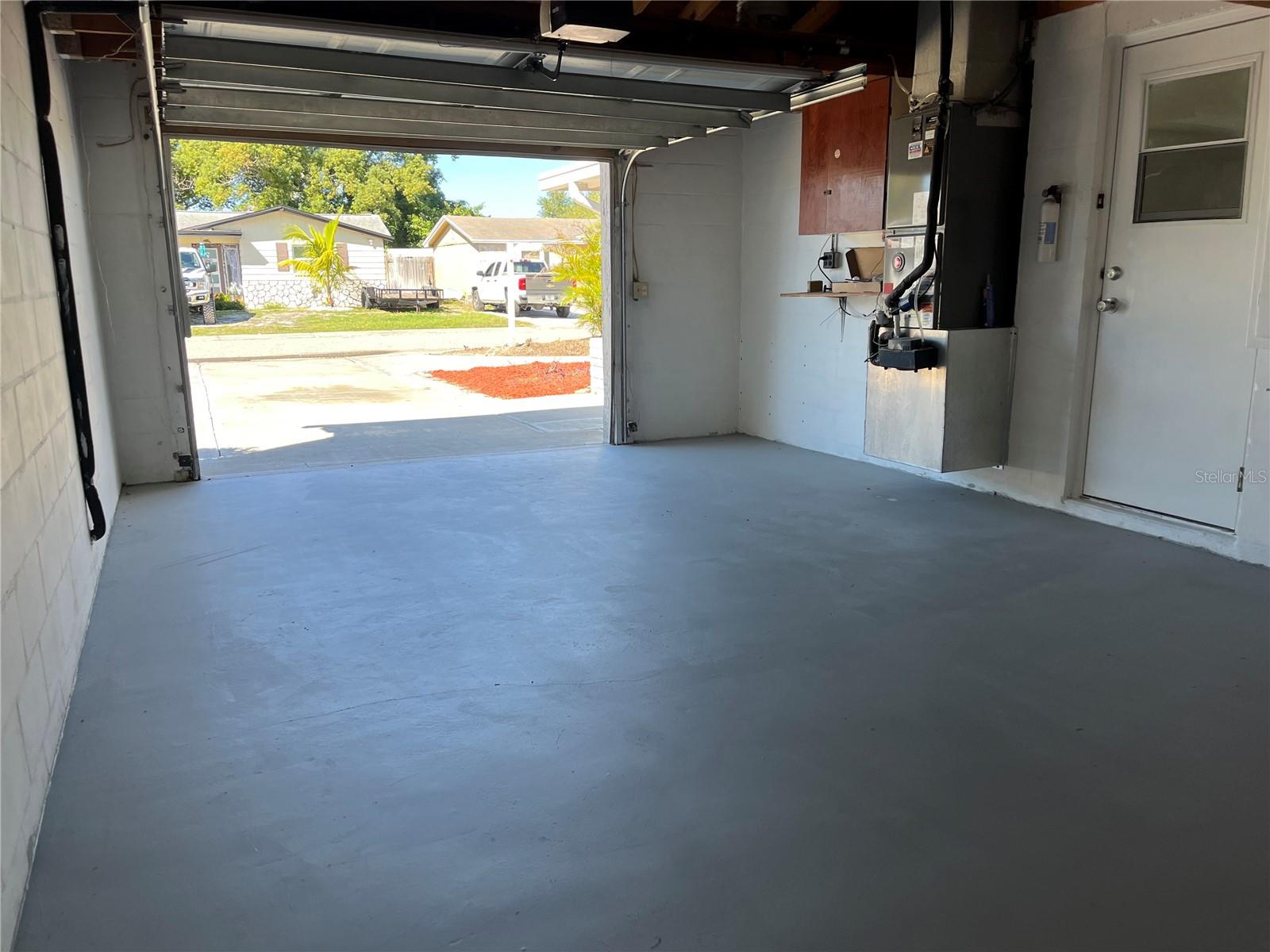 3314 COLUMBUS DR — photo 23