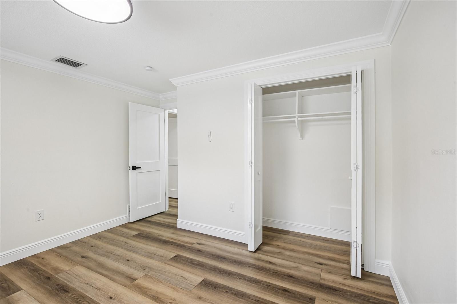 2230 ALBRIGHT DR — photo 23