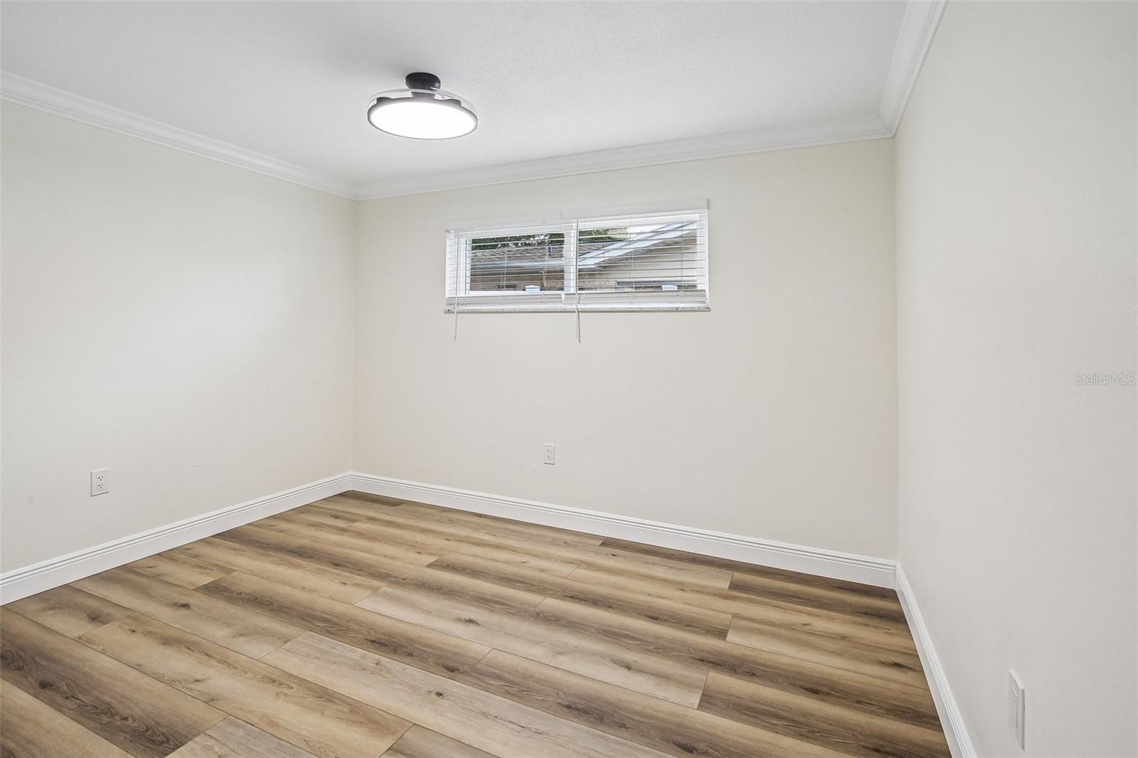 2230 ALBRIGHT DR — photo 24