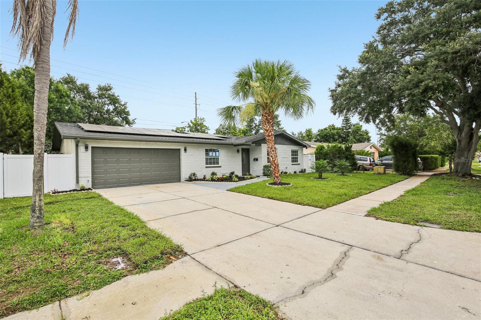2230 ALBRIGHT DR — photo 2