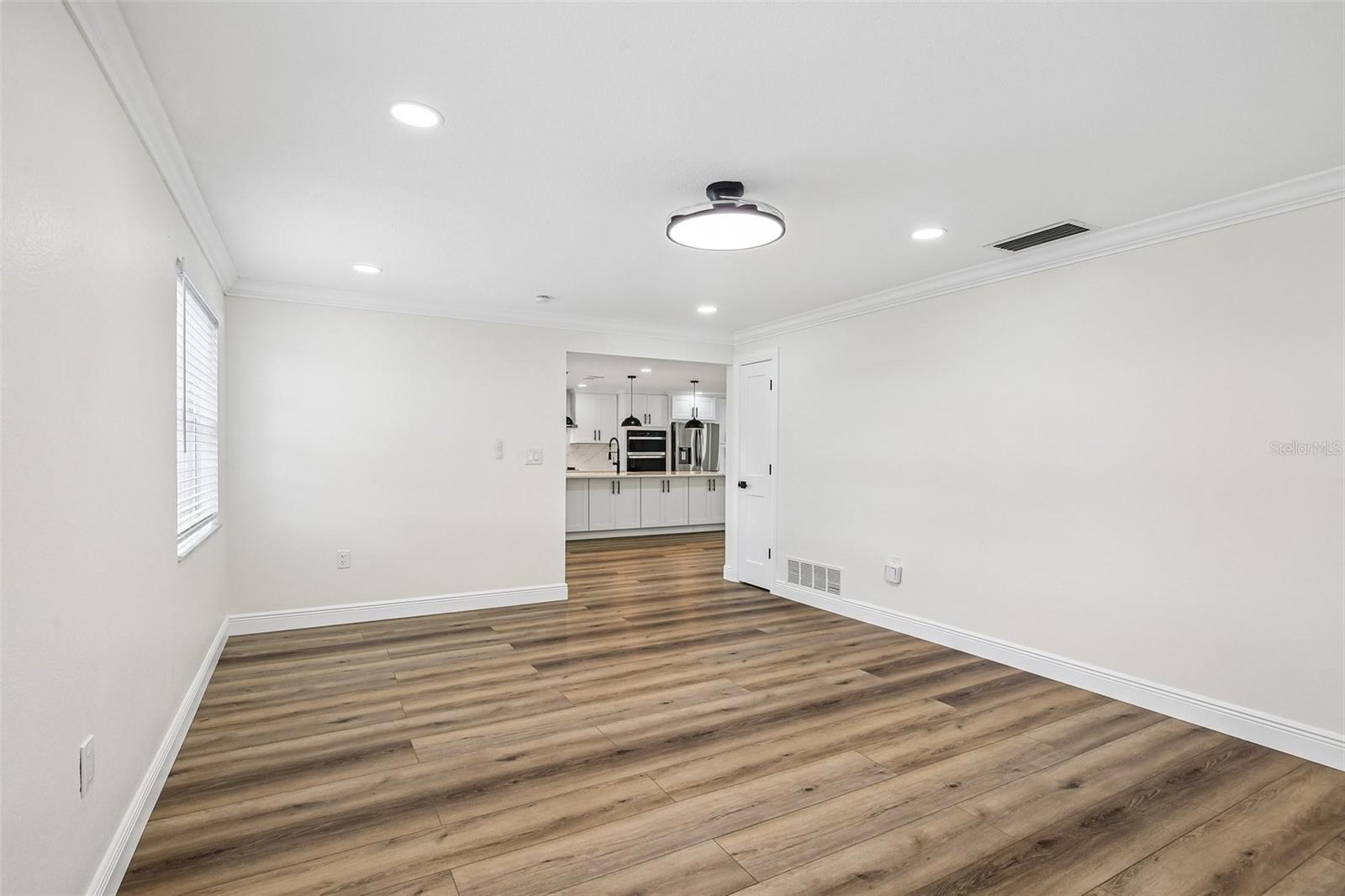 2230 ALBRIGHT DR — photo 29