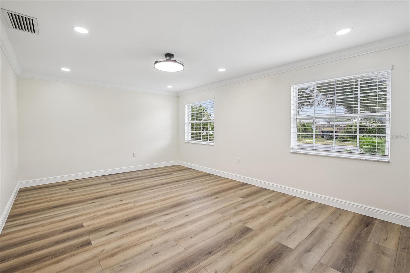 2230 ALBRIGHT DR — photo 30