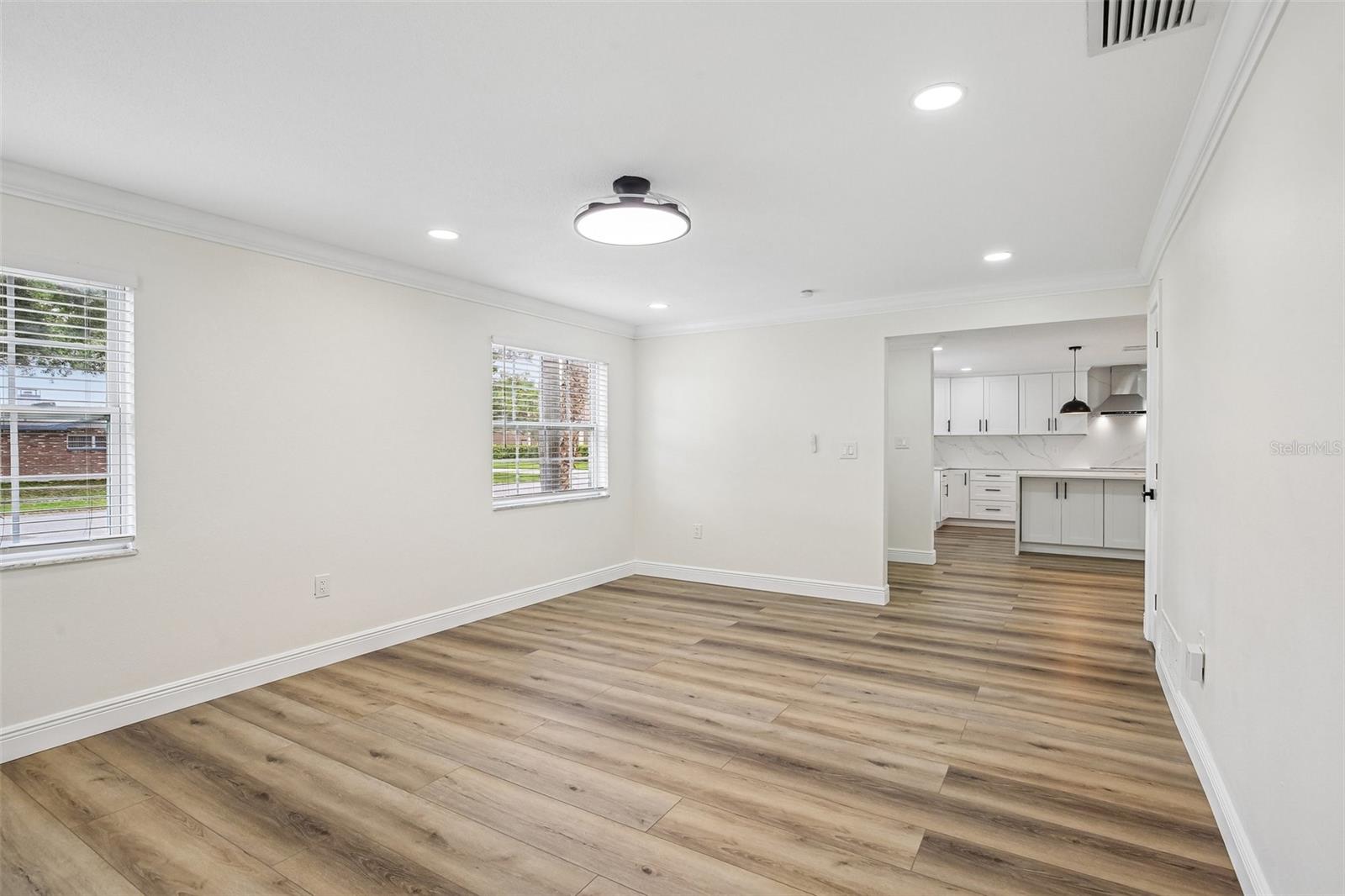 2230 ALBRIGHT DR — photo 28
