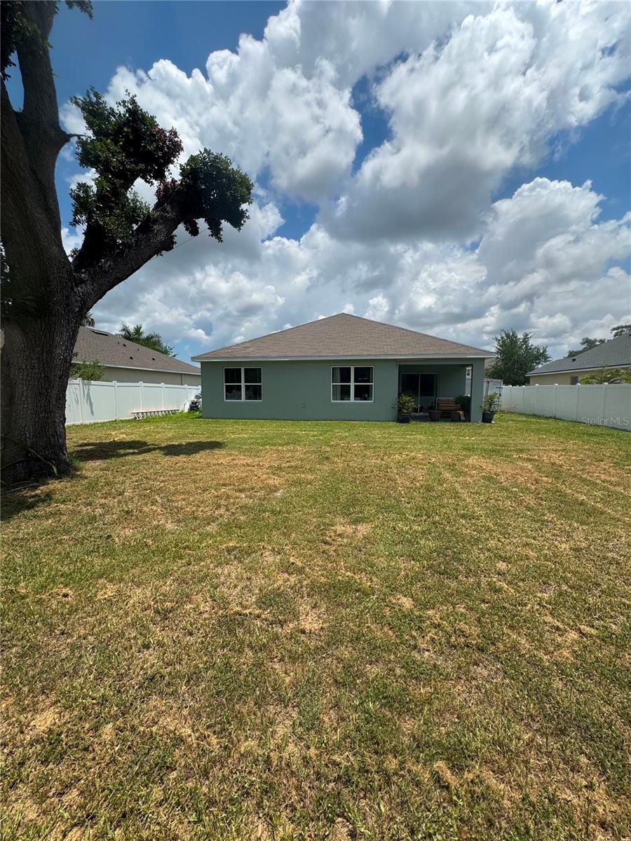 7023 57TH TER E — photo 31
