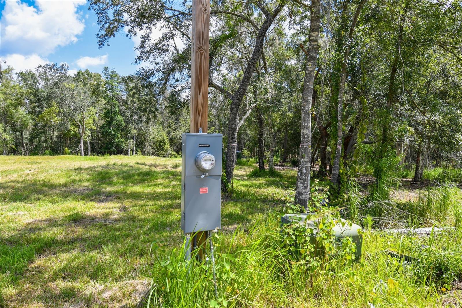 1758 LAND O LAKES BLVD — photo 14