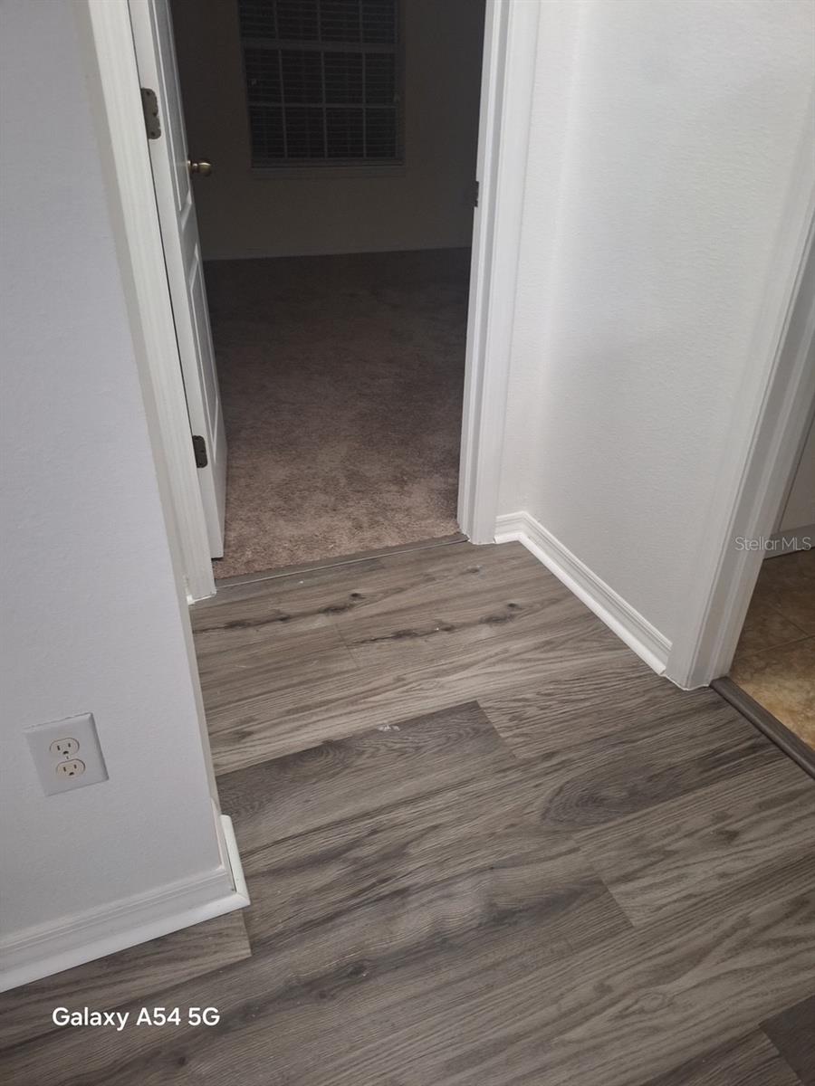 12236 FAIRLAWN DR — photo 14