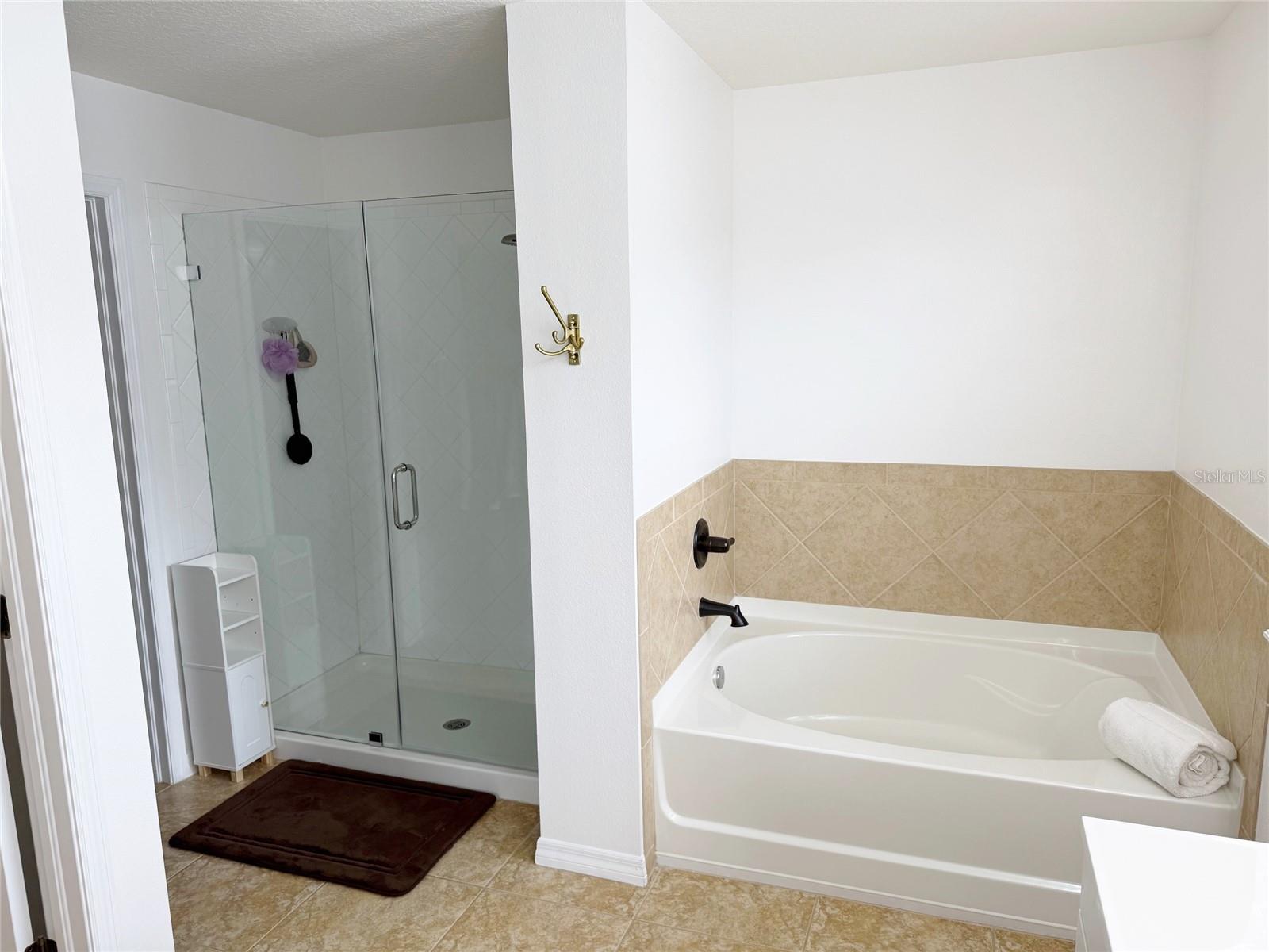12236 FAIRLAWN DR — photo 29