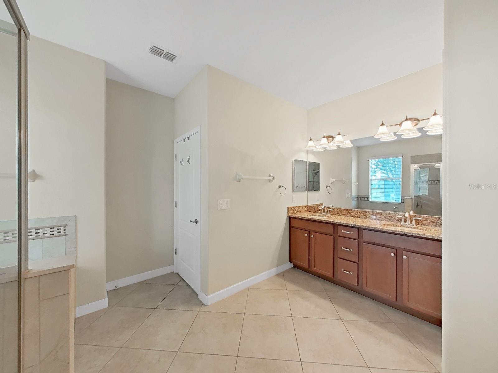 2422 ALLEGHENY VALLEY ST — photo 30