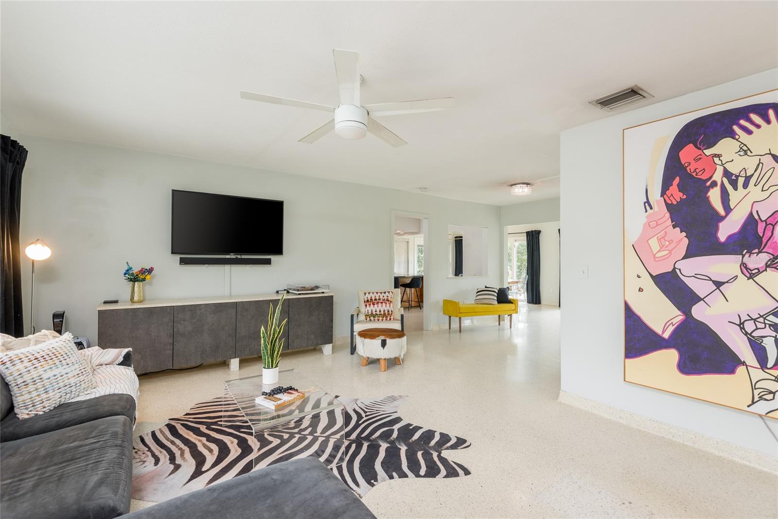 7308 N OLA AVE — photo 8