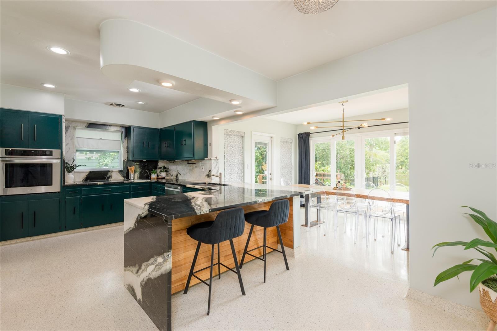 7308 N OLA AVE — photo 14