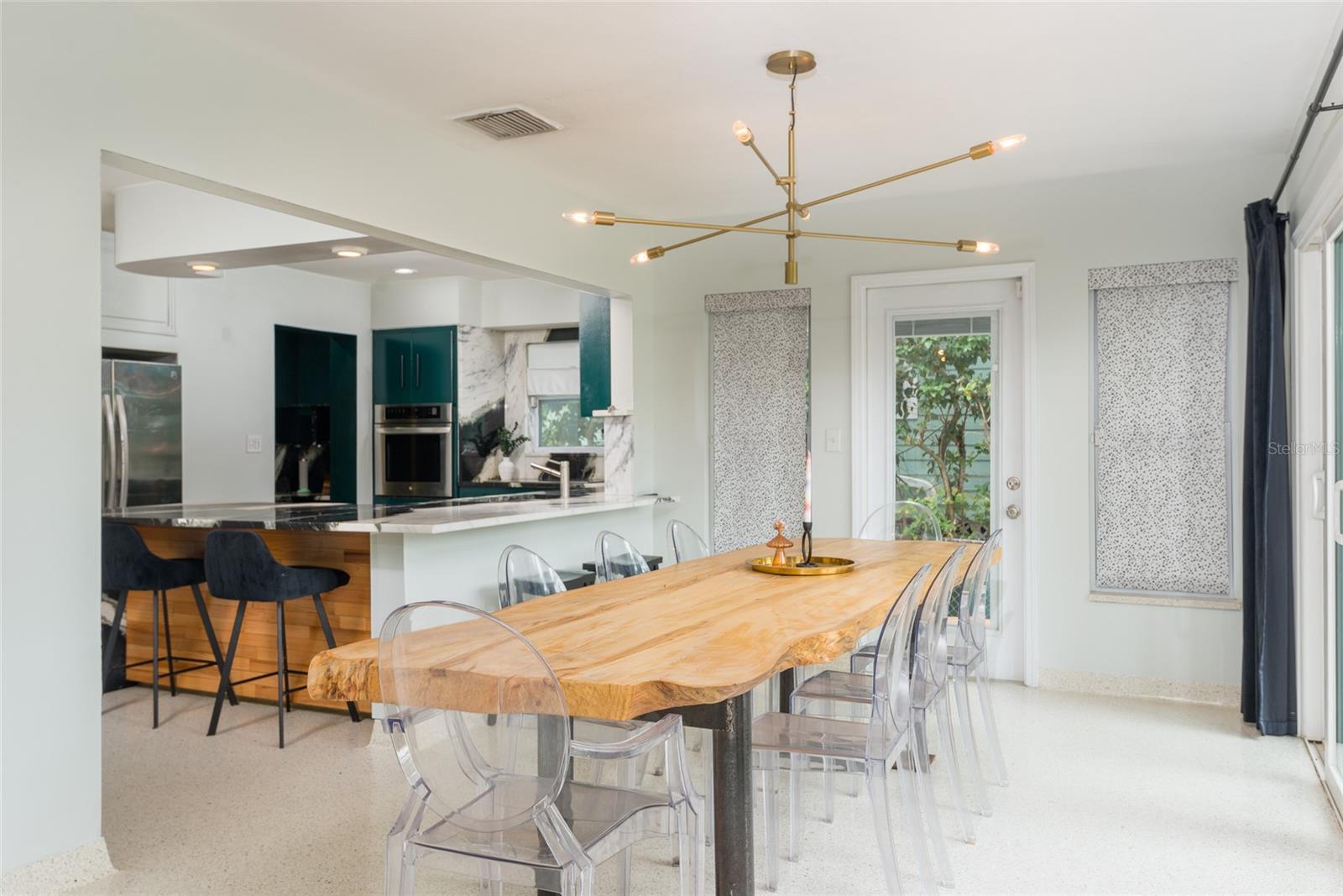 7308 N OLA AVE — photo 19