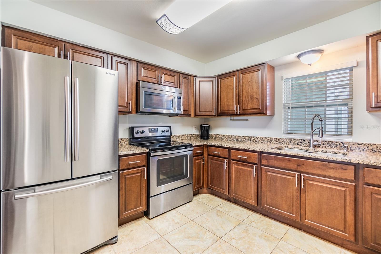 701 POINSETTIA RD #306 — photo 4
