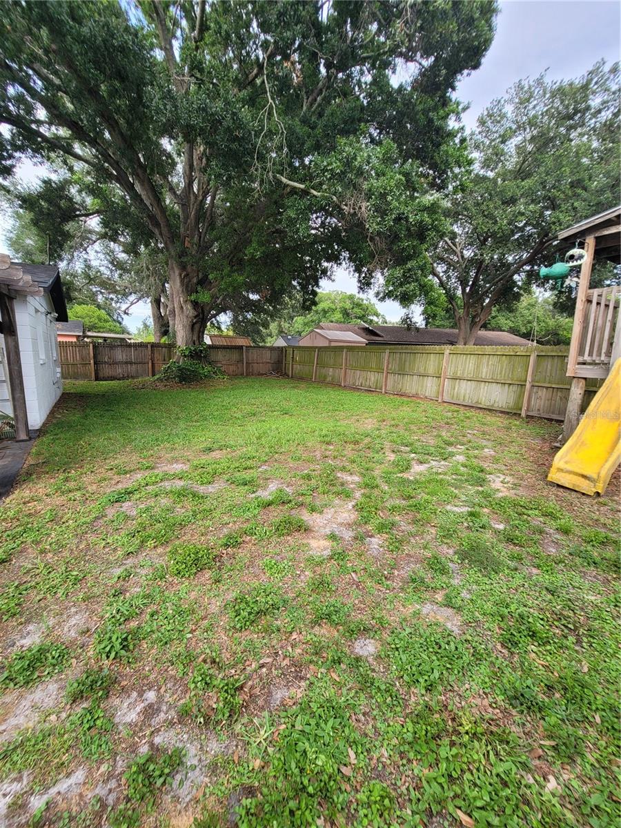 10061 61ST WAY N — photo 12