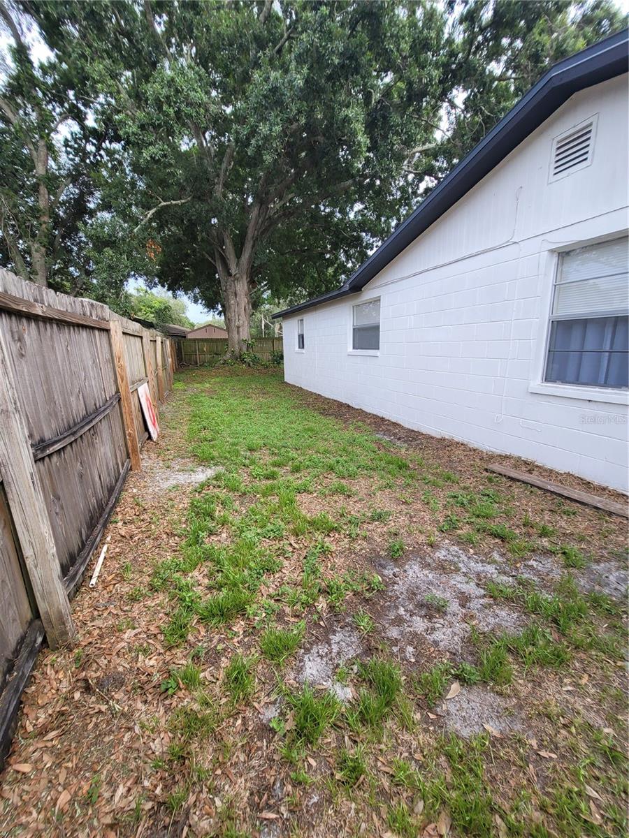 10061 61ST WAY N — photo 50