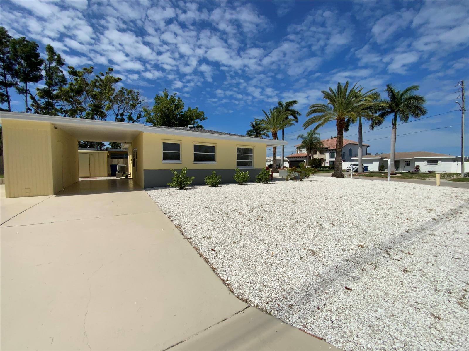 1404 COREY WAY S — photo 4