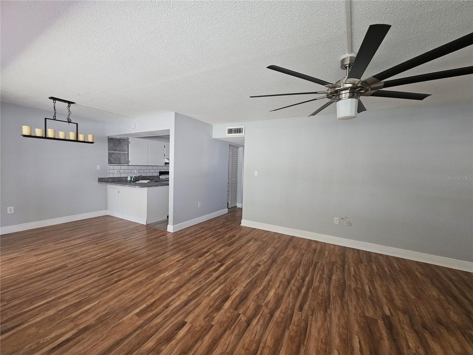 1655 S HIGHLAND AVE #B215 — photo 8