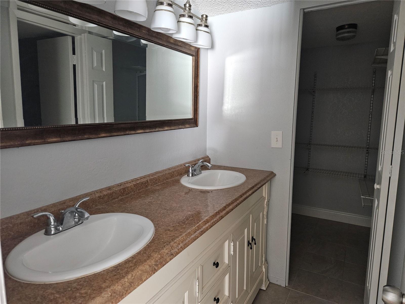 1655 S HIGHLAND AVE #B215 — photo 17