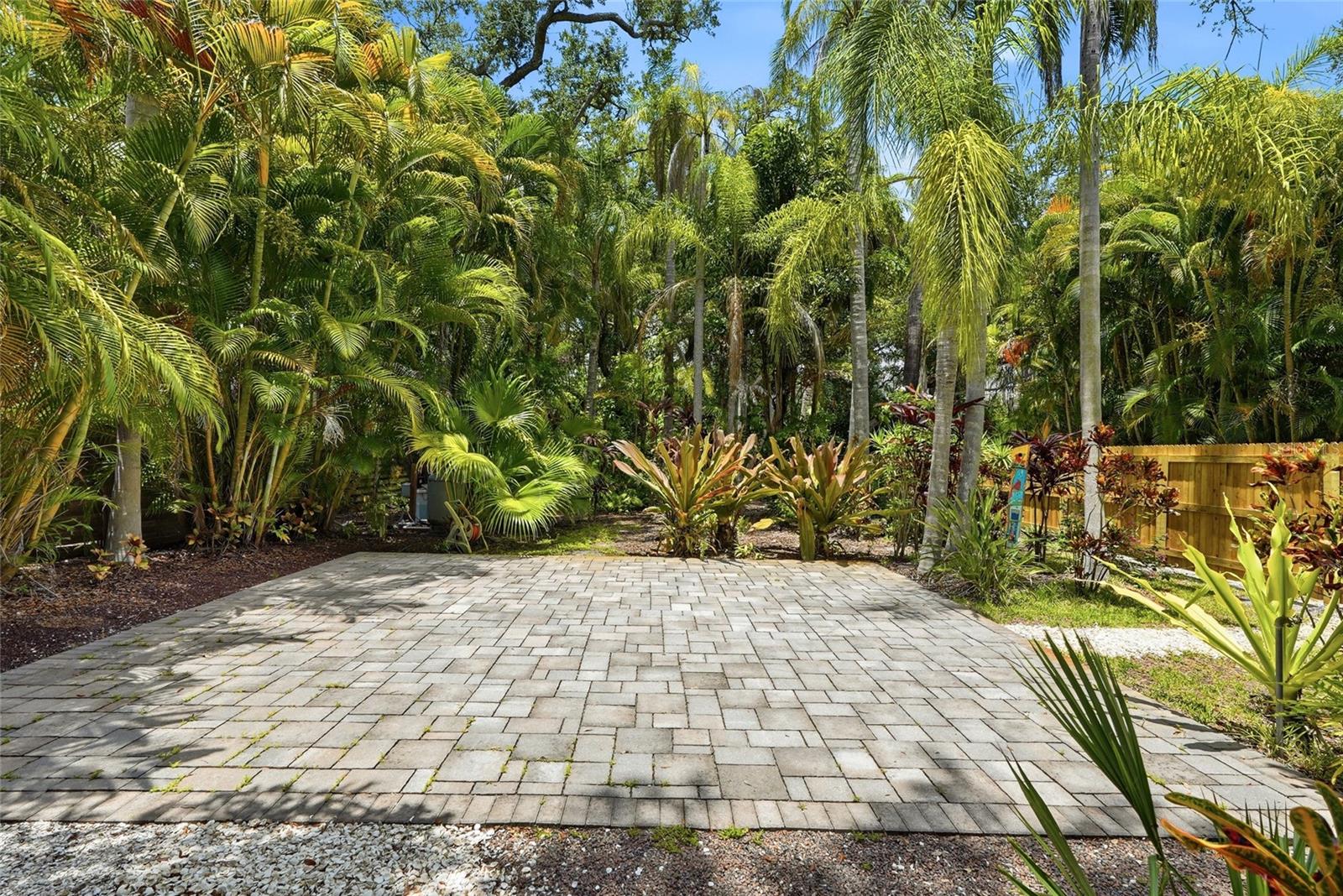 Lot 14 E MARSHALL ST — photo 13