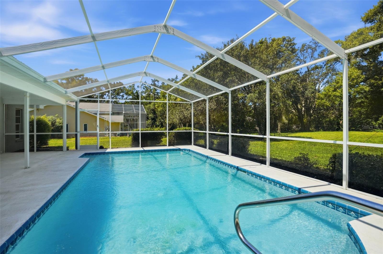 18451 WINDING OAKS BLVD — photo 57
