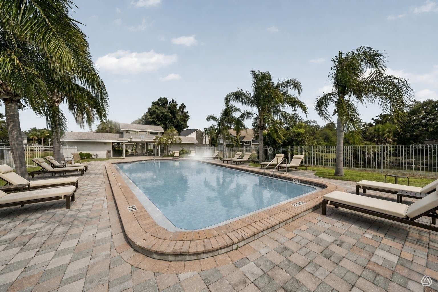 8350 SAVANNAH TRACE CIR #106 — photo 18
