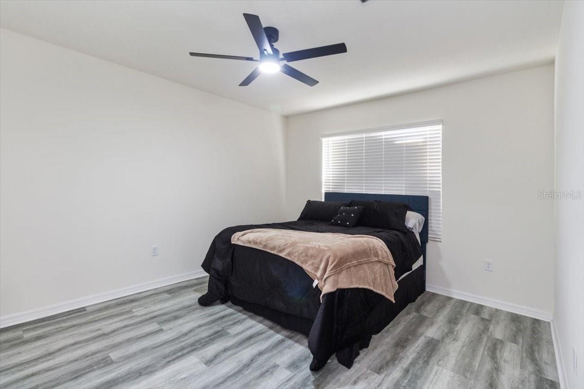35830 ELLSWORTH PL — photo 22