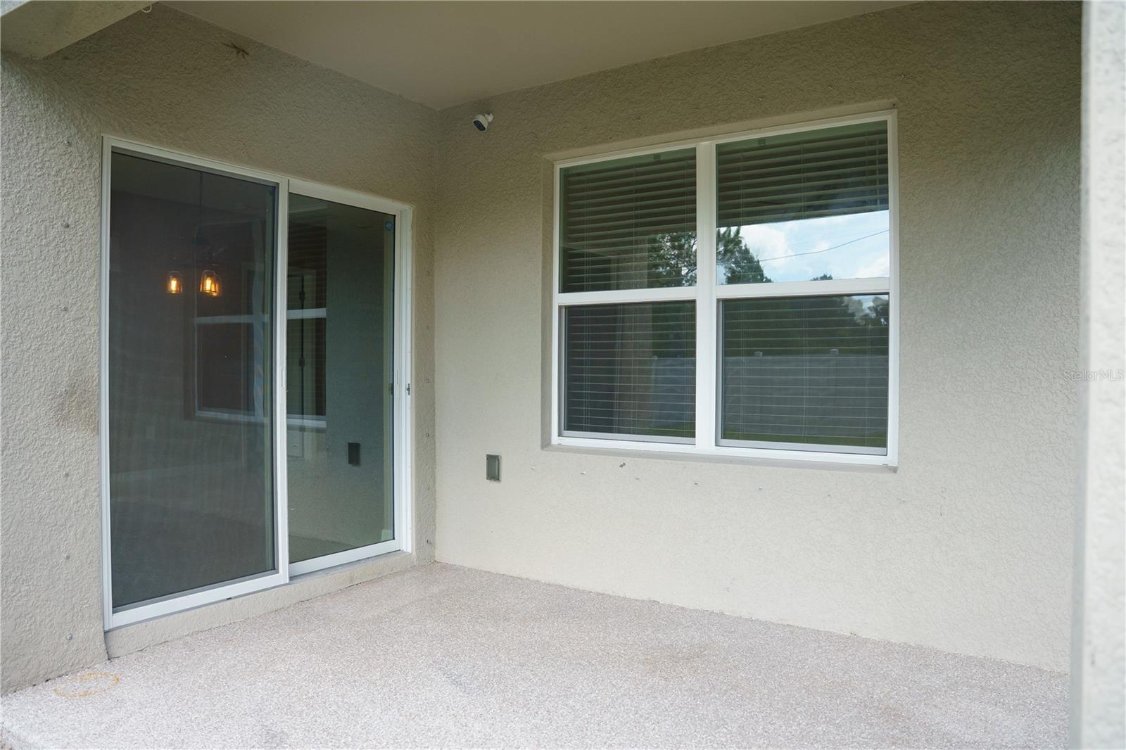 2614 GREENLEAF TER — photo 28