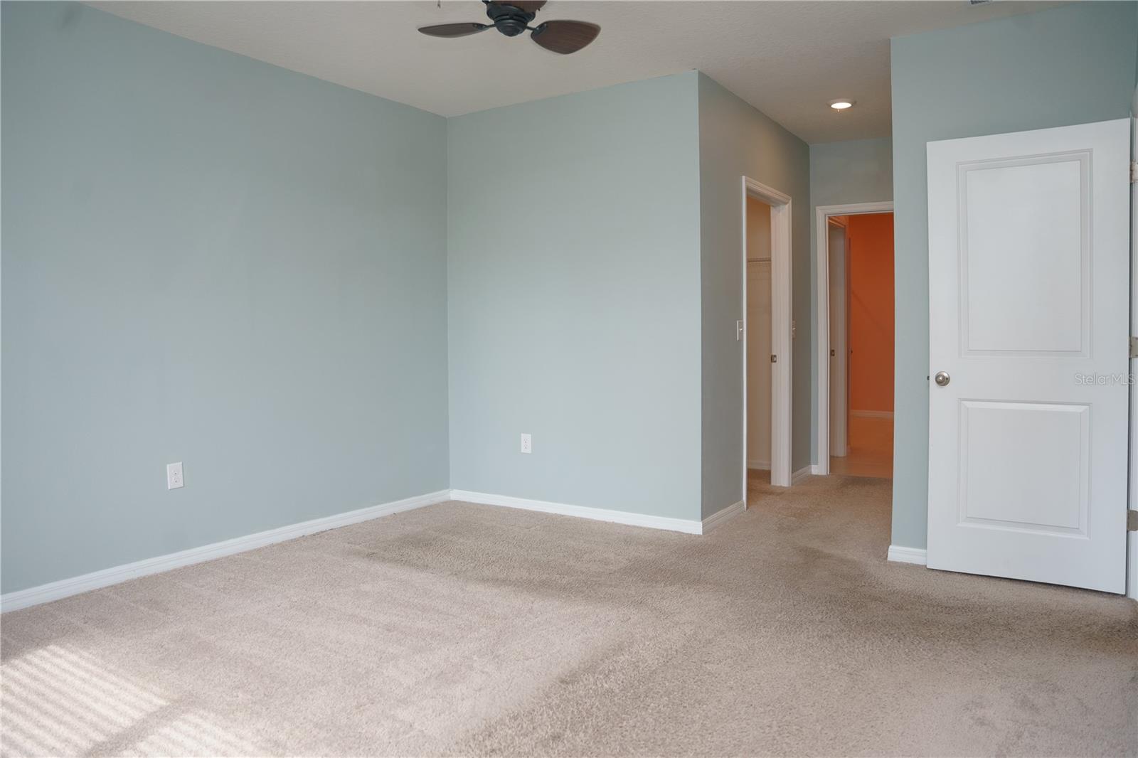 2614 GREENLEAF TER — photo 23