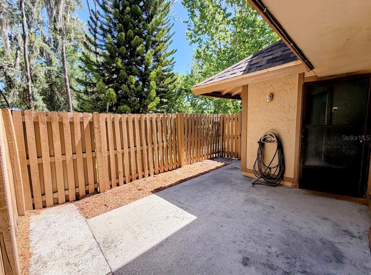 3205 DEER CT — photo 12