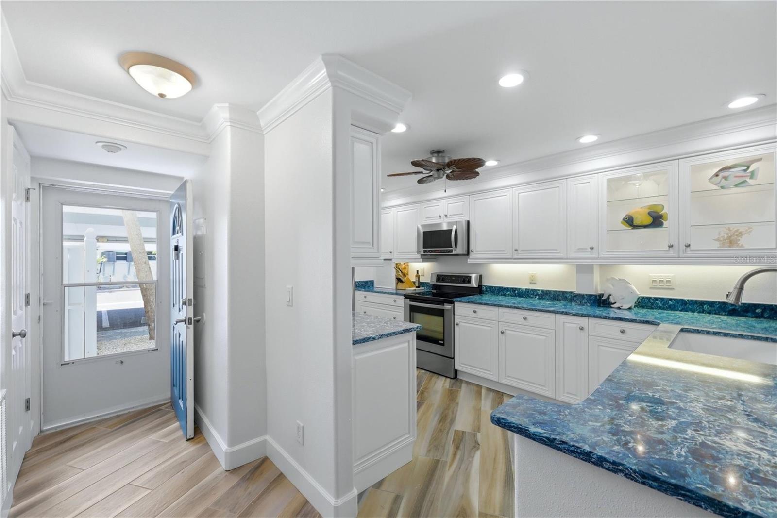 2110 BENJAMIN FRANKLIN DR #104 — photo 20