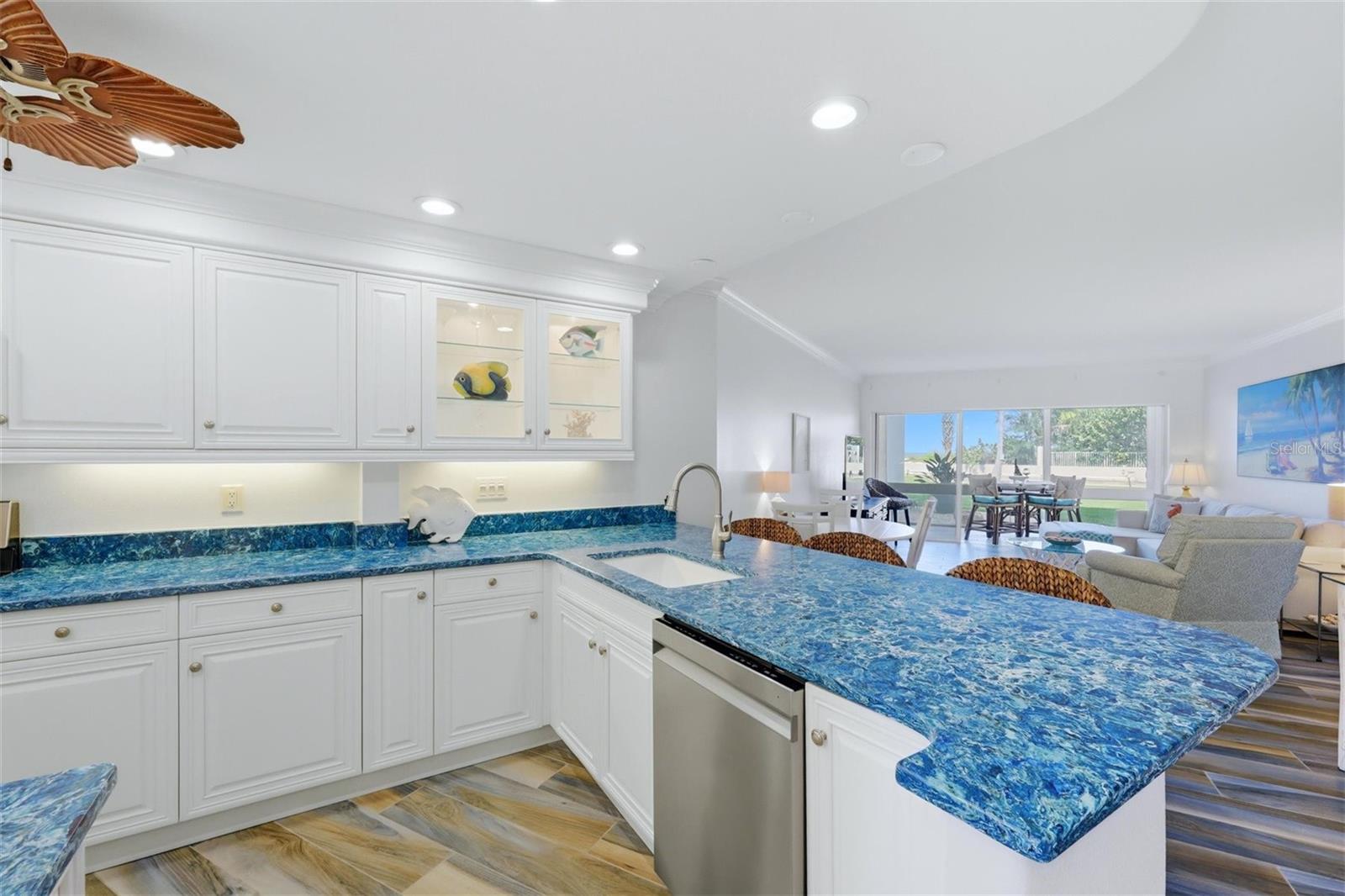 2110 BENJAMIN FRANKLIN DR #104 — photo 21