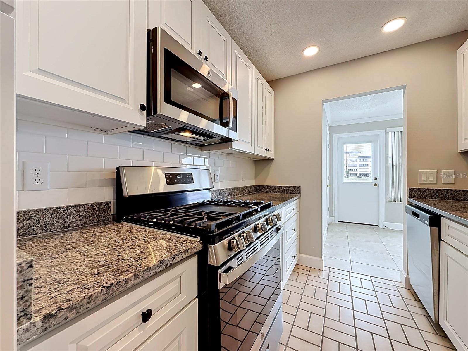6025 SHORE BLVD S #106 — photo 16