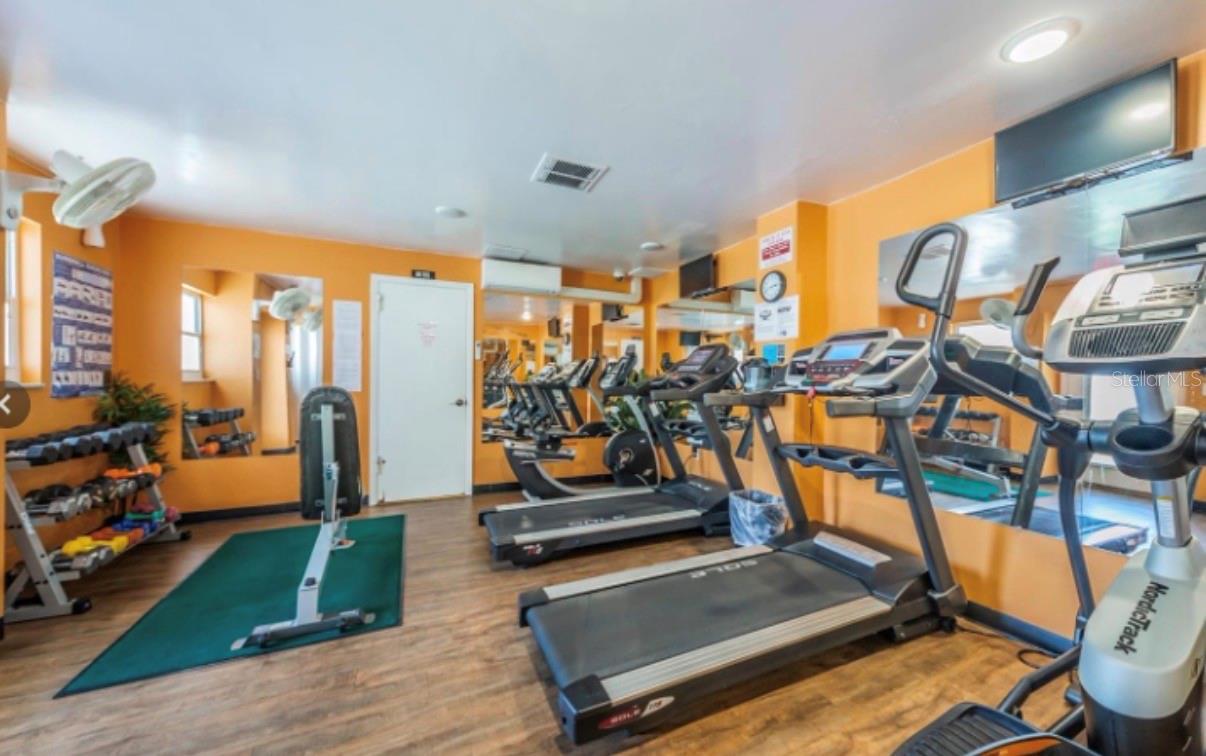 6025 SHORE BLVD S #106 — photo 63