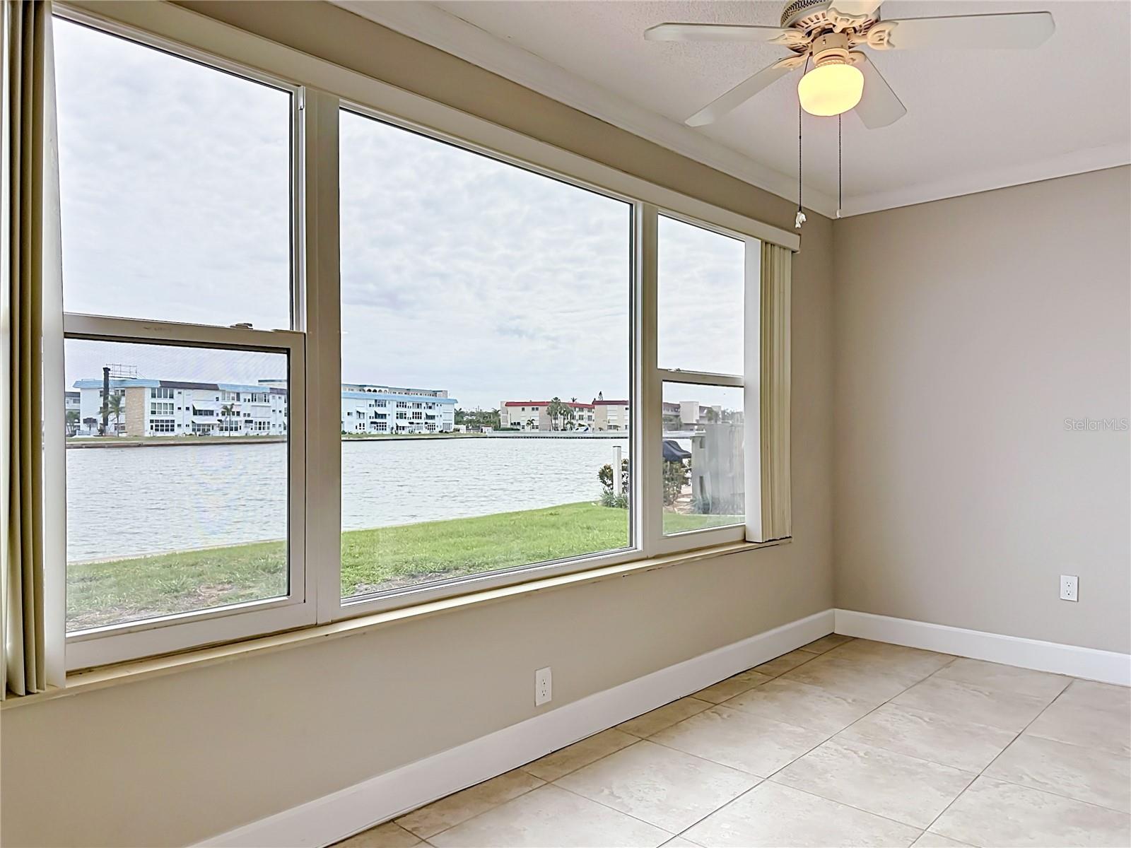 6025 SHORE BLVD S #106 — photo 25