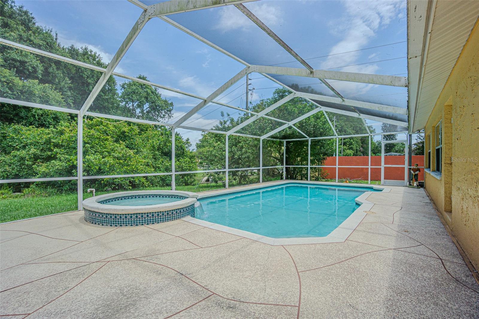7715 CYPRESS TRACE CT — photo 22