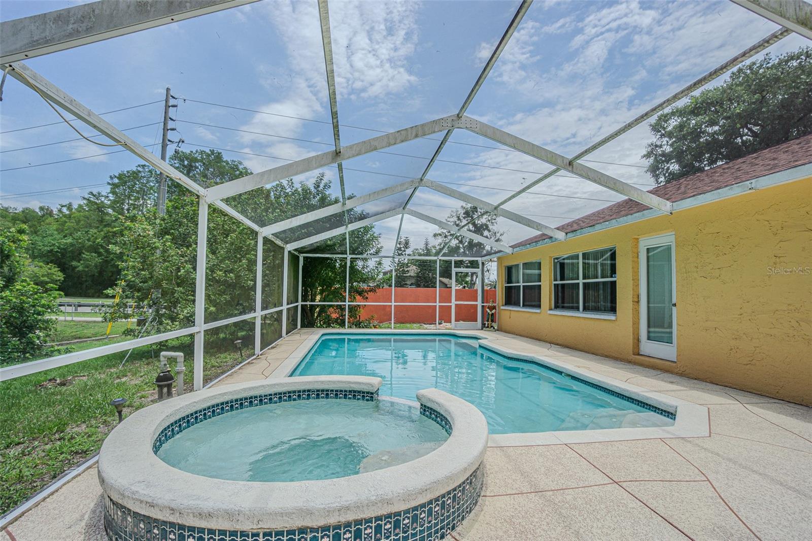 7715 CYPRESS TRACE CT — photo 21