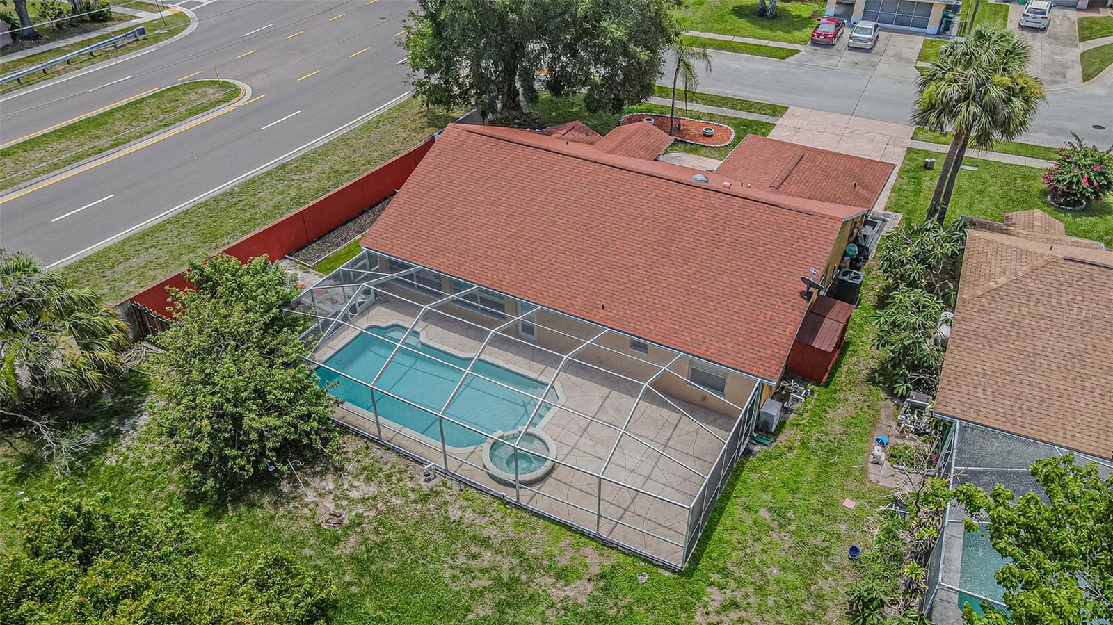 7715 CYPRESS TRACE CT — photo 31