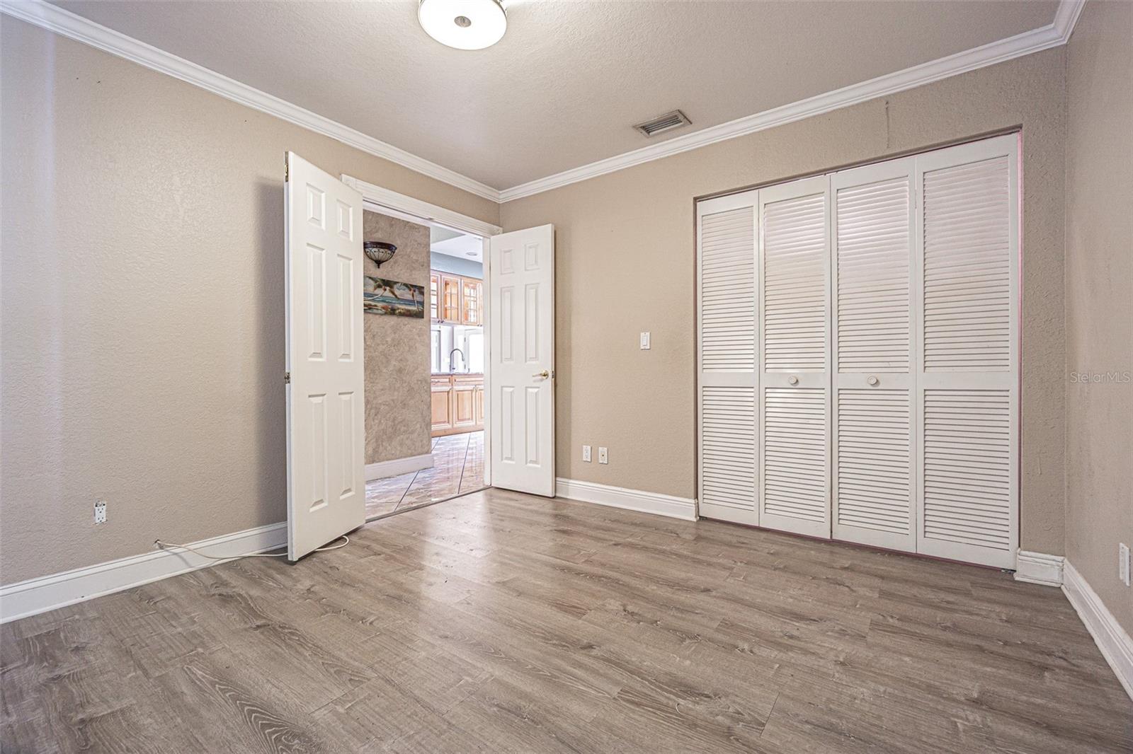 7715 CYPRESS TRACE CT — photo 13