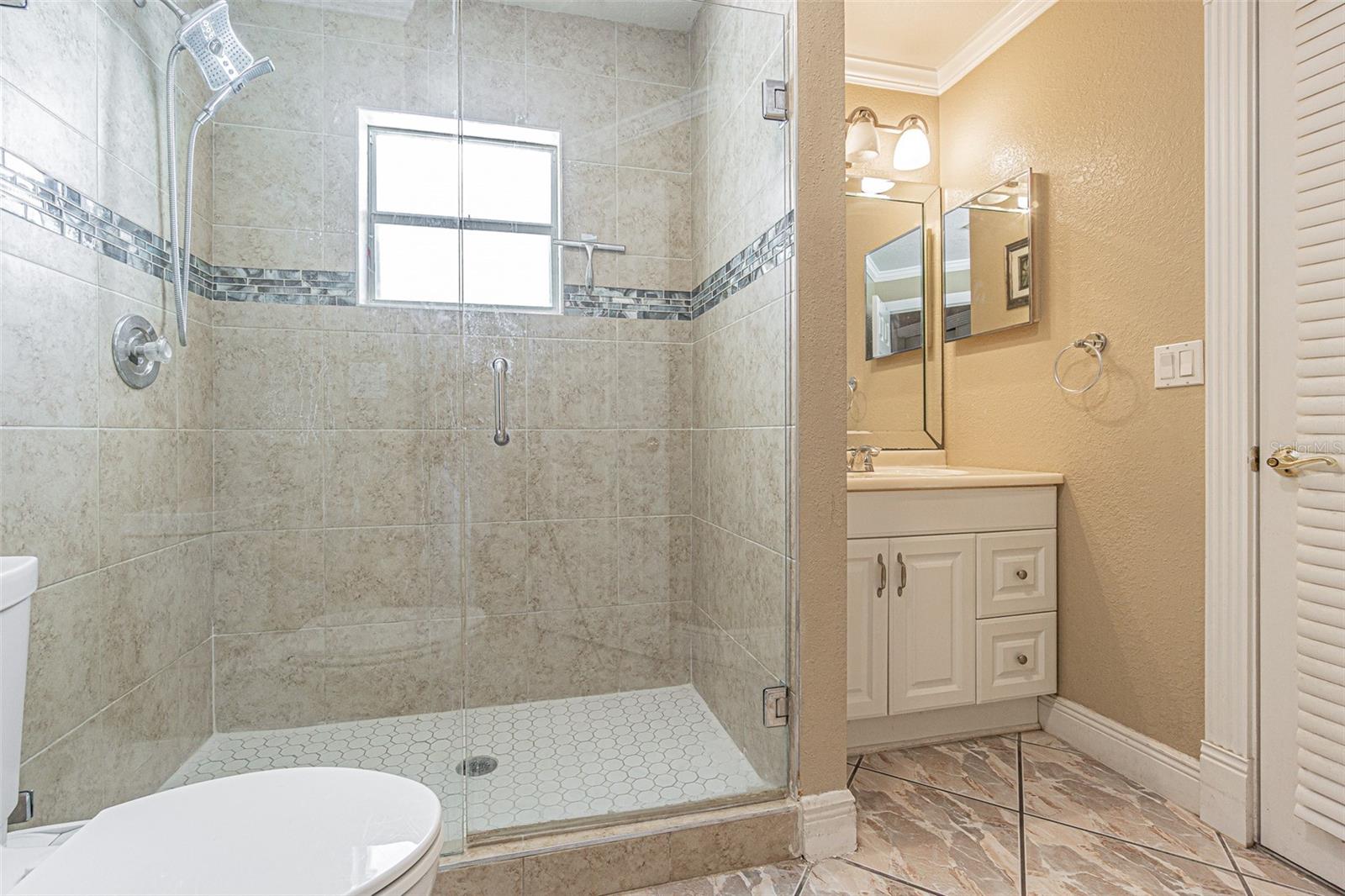 7715 CYPRESS TRACE CT — photo 12