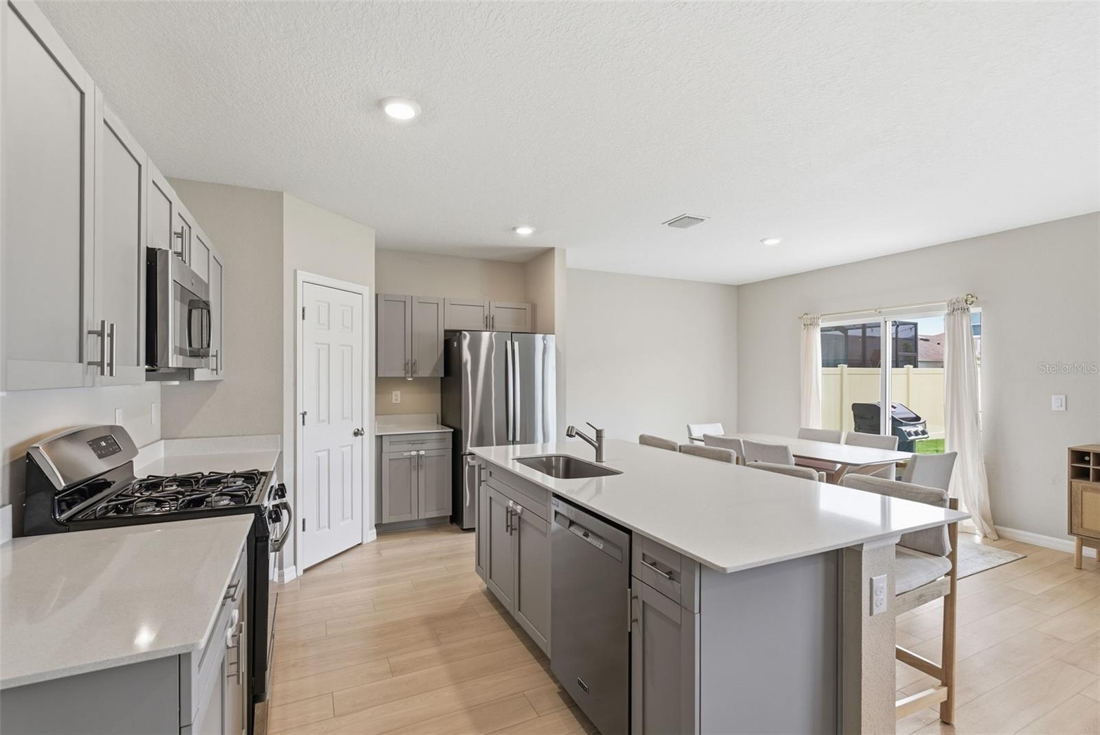 12950 PASTURE WOODS PL — photo 7