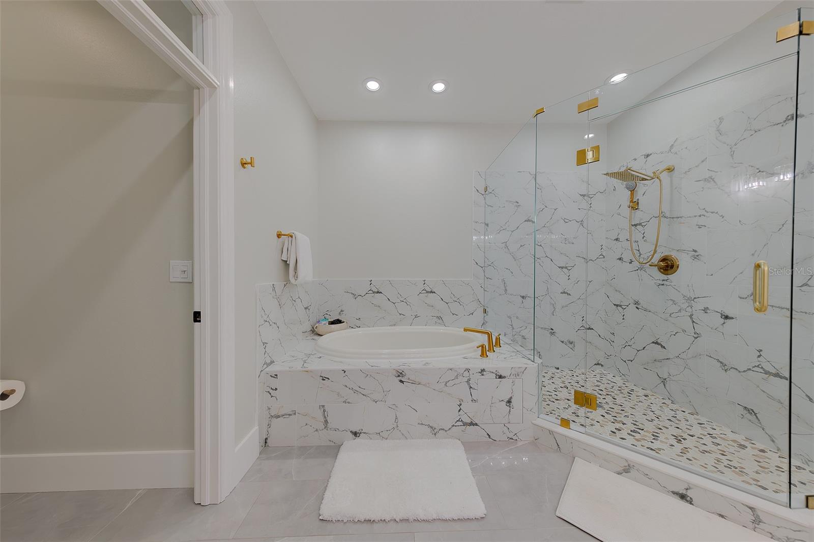 1415 TESSANO PL — photo 36