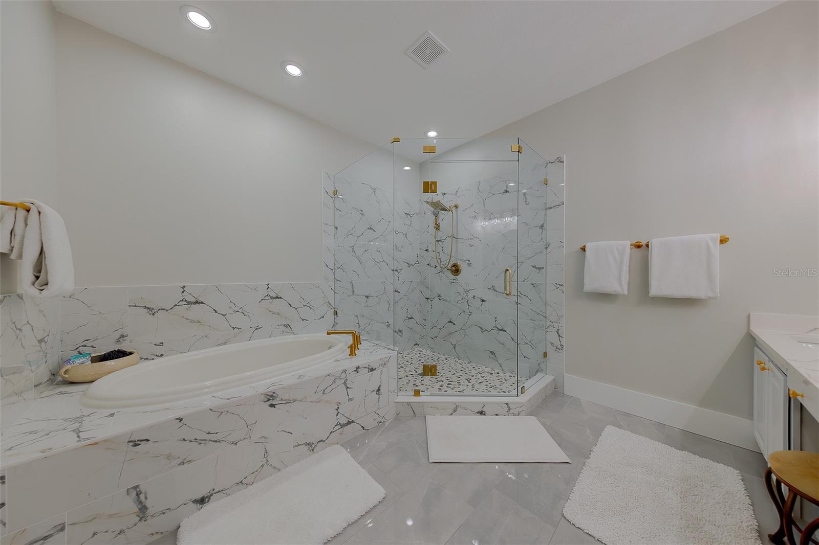 1415 TESSANO PL — photo 37