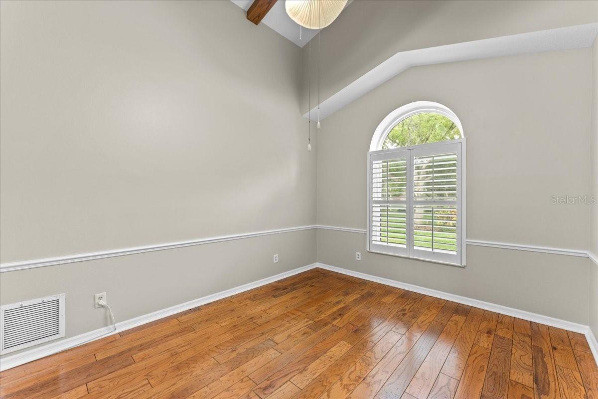 1589 MARY LN — photo 53