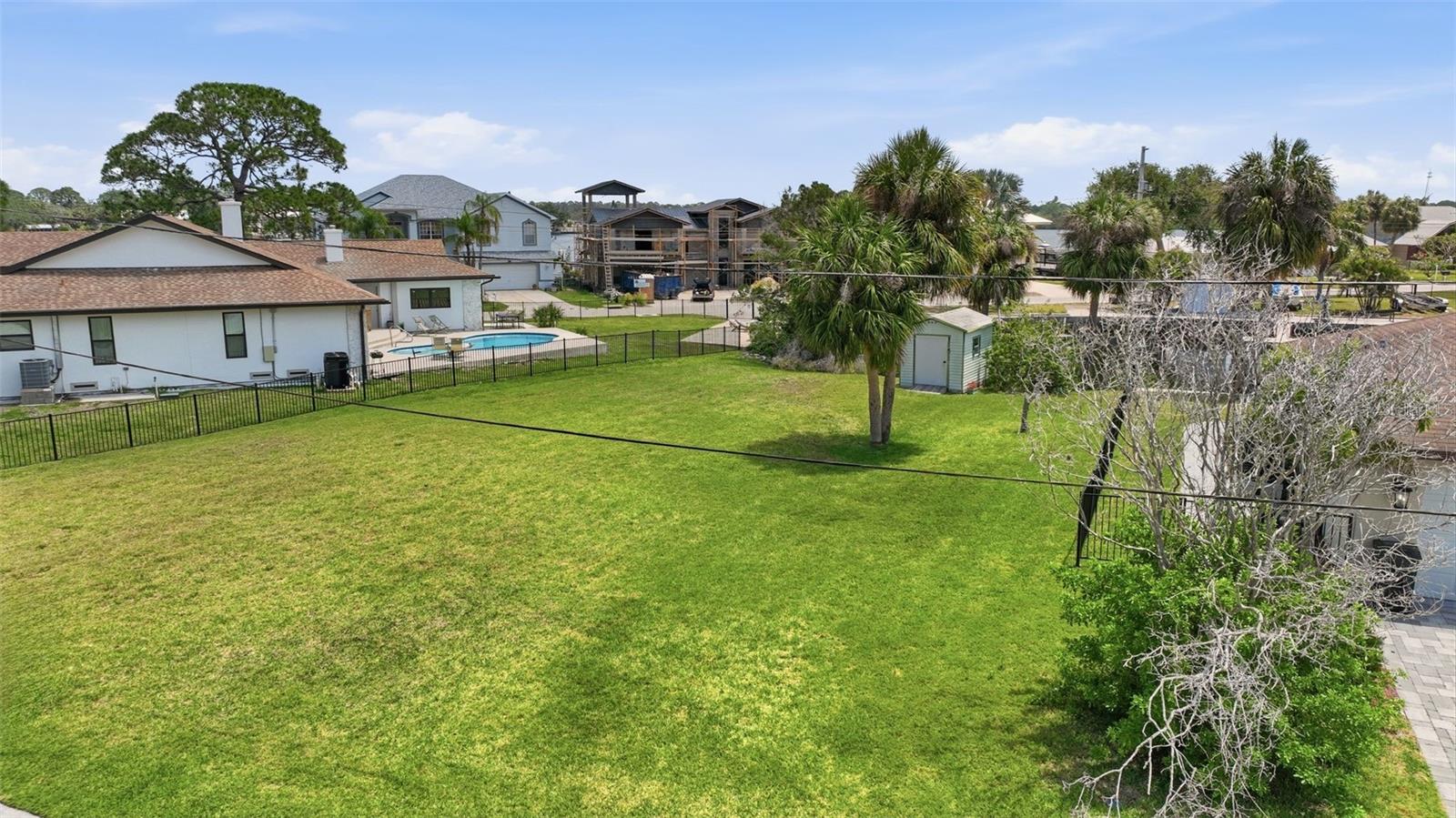 8126 BRIGHTON DR — photo 8