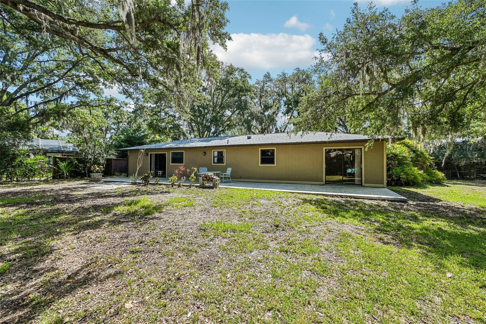 3304 SWAAN LN — photo 30