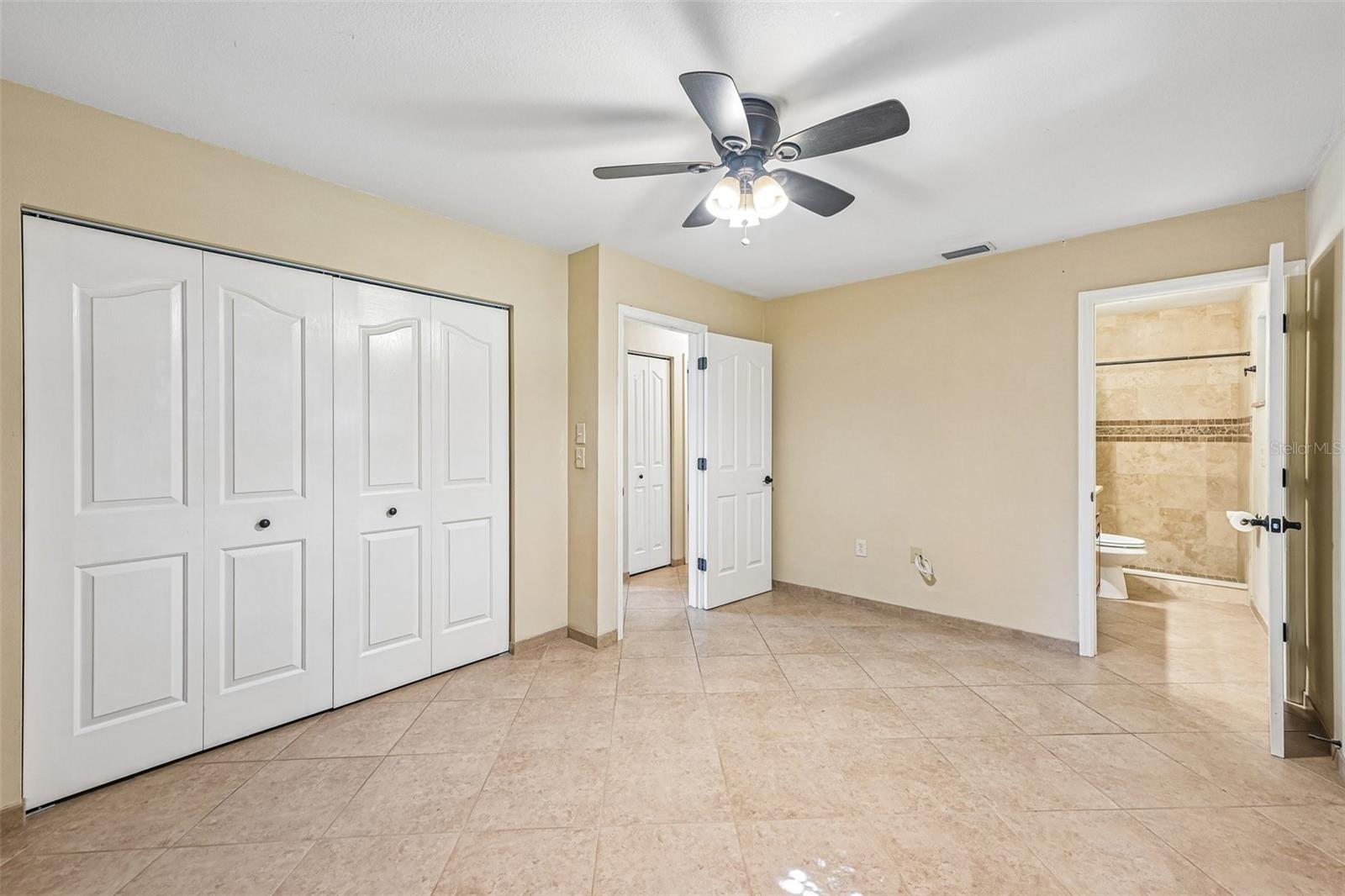 3304 SWAAN LN — photo 24