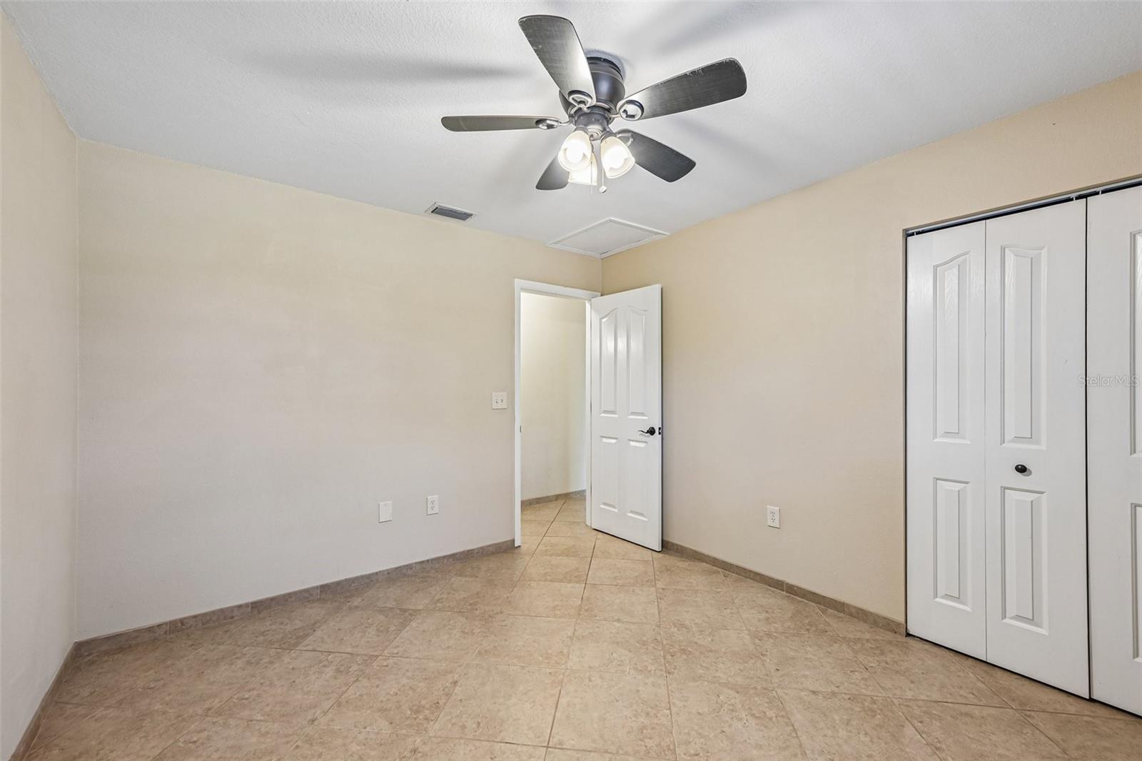 3304 SWAAN LN — photo 20