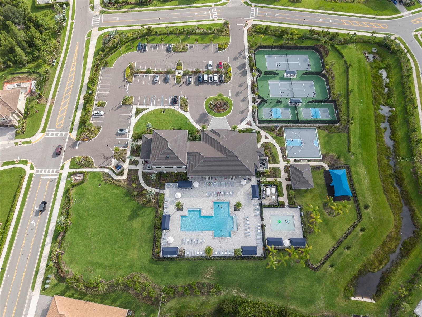 32684 TAMARIND GROVE LN — photo 60