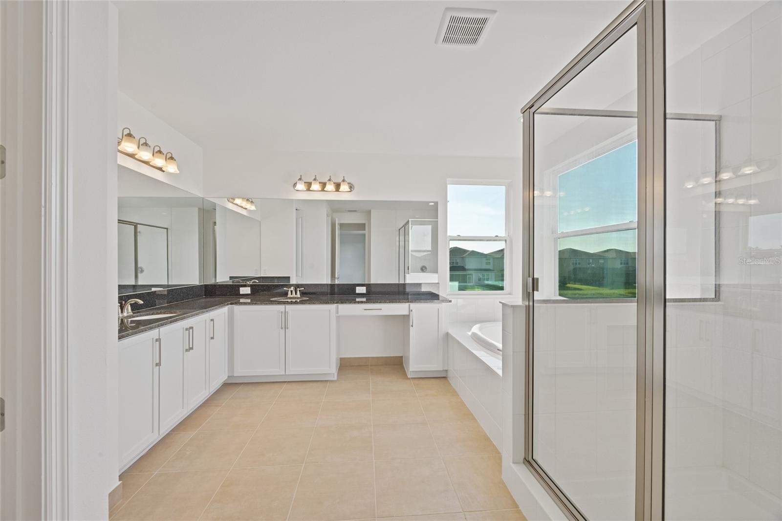 32684 TAMARIND GROVE LN — photo 33